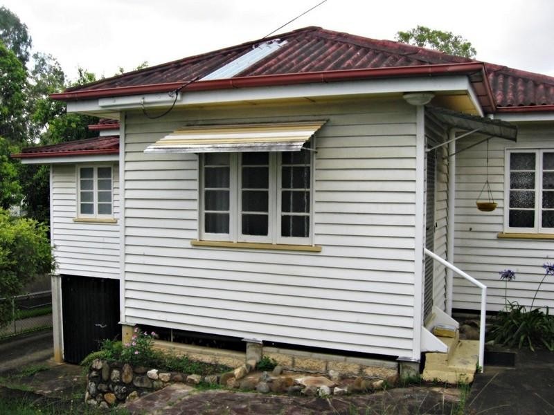 195 Edinburgh Castle Road, Wavell Heights QLD 4012