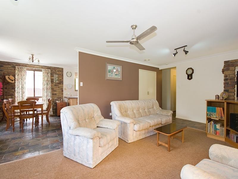 4 Zamia Court, Deception Bay QLD 4508
