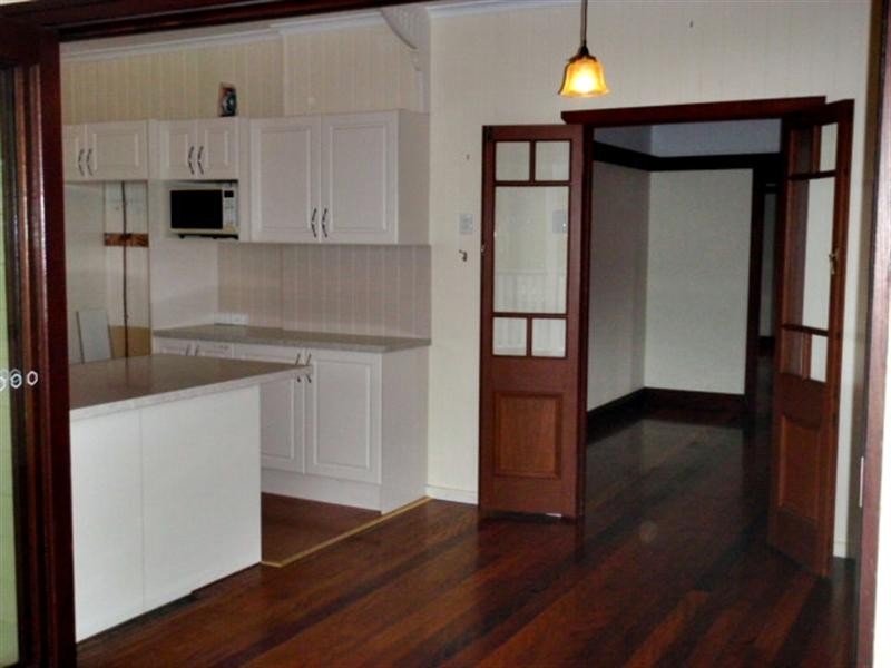 27 Sturt Street, Kedron QLD 4031