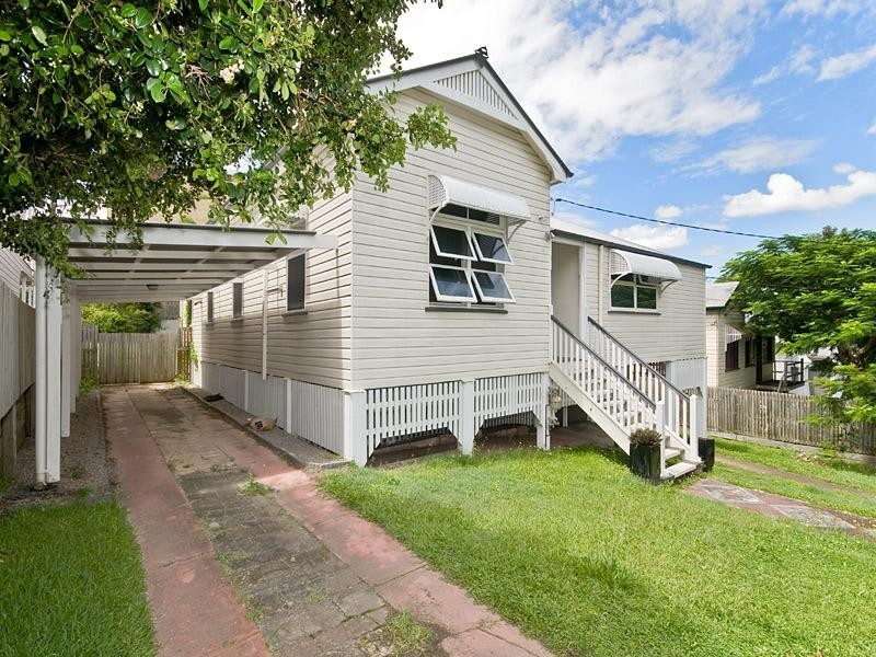 17 Oakwal Terrace, Windsor QLD 4030