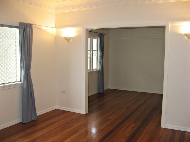 49 Twelfth Avenue, Kedron QLD 4031