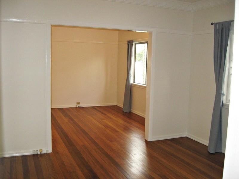 49 Twelfth Avenue, Kedron QLD 4031