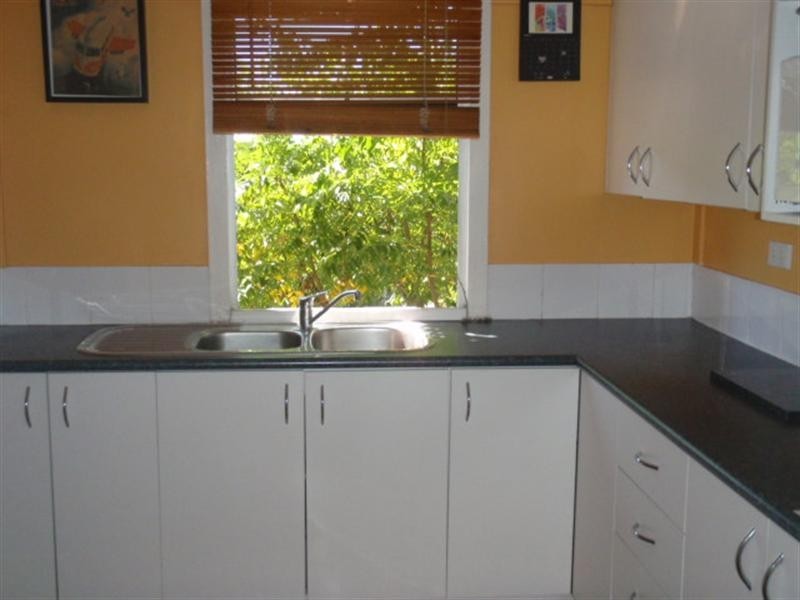 96 Sixth Avenue, Windsor QLD 4030