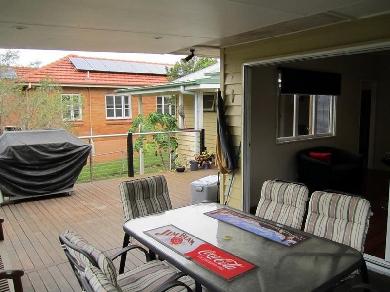 11 Balerang Street, Stafford QLD 4053