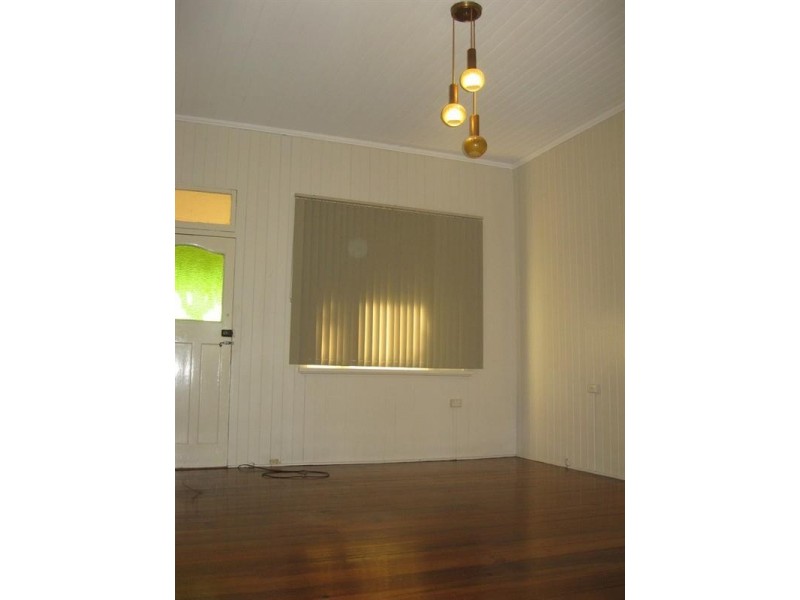 68 Richmond Street, Gordon Park QLD 4031