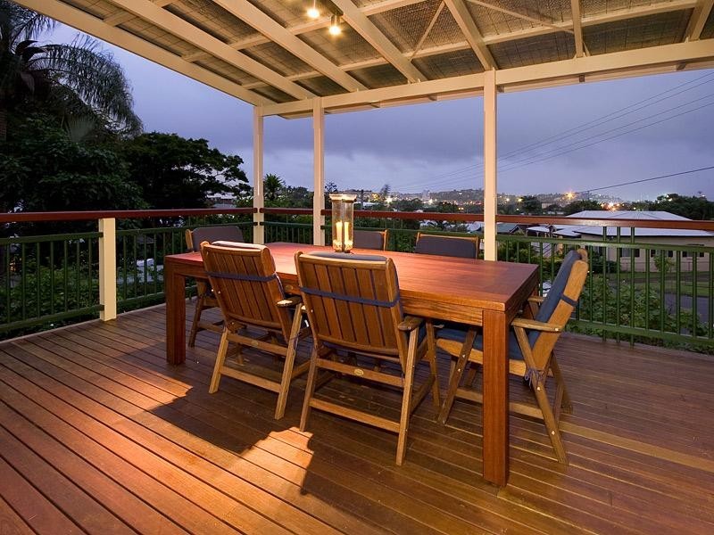 15 Seventh Avenue, Windsor QLD 4030