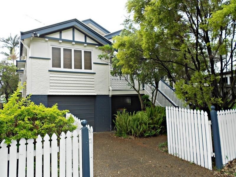 14 Rigby Street, Wooloowin QLD 4030