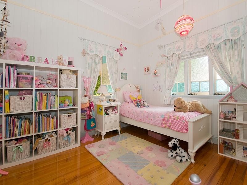 8 Tenth Avenue, Kedron QLD 4031