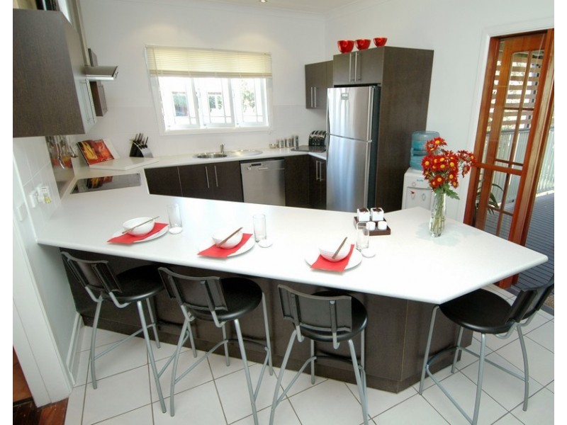 79 Felix Street, Wooloowin QLD 4030