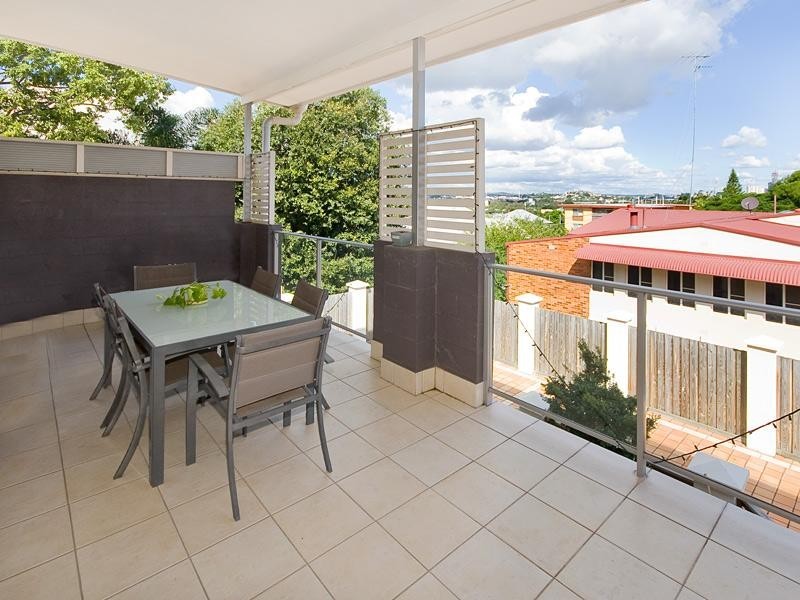 9/17 Truro Street, Windsor QLD 4030