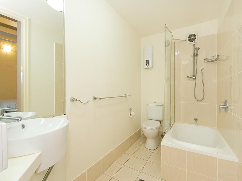 9/17 Truro Street, Windsor QLD 4030