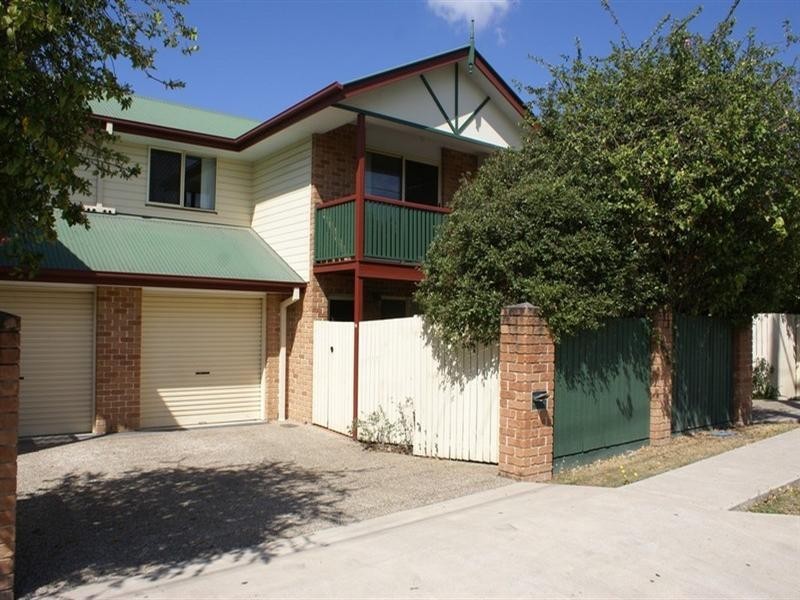 2/50 Brookfield Road, Kedron QLD 4031