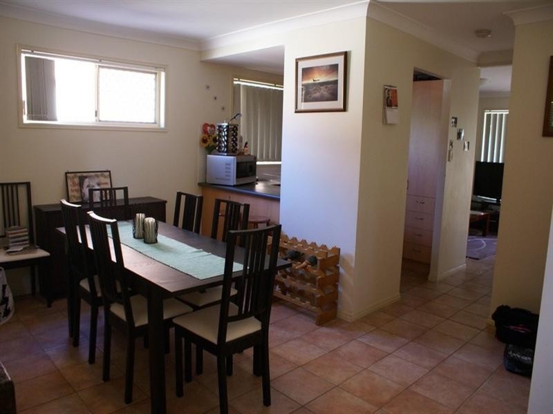 2/50 Brookfield Road, Kedron QLD 4031