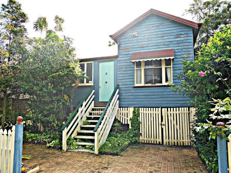 74 Le Geyt Street, Windsor QLD 4030