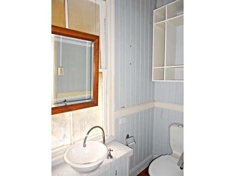 74 Le Geyt Street, Windsor QLD 4030