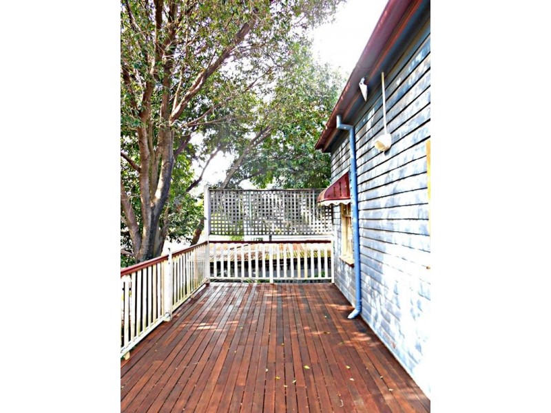 74 Le Geyt Street, Windsor QLD 4030