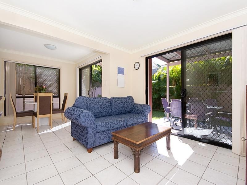 4/18 Fifth Avenue, Kedron QLD 4031