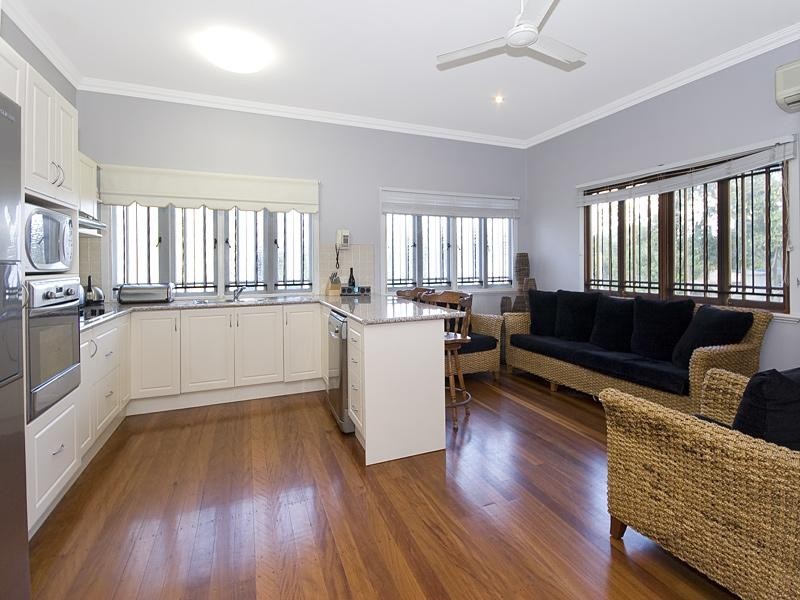 55 Eighth Avenue, Kedron QLD 4031