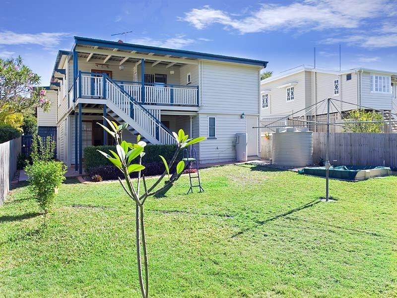 31 Glenfern Avenue, Kedron QLD 4031