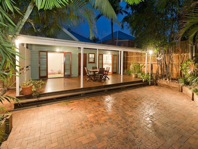 30 Belleview Parade, Paddington QLD 4064