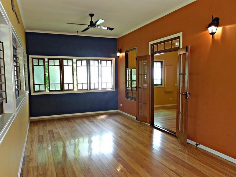 11 Rougham Street, Windsor QLD 4030