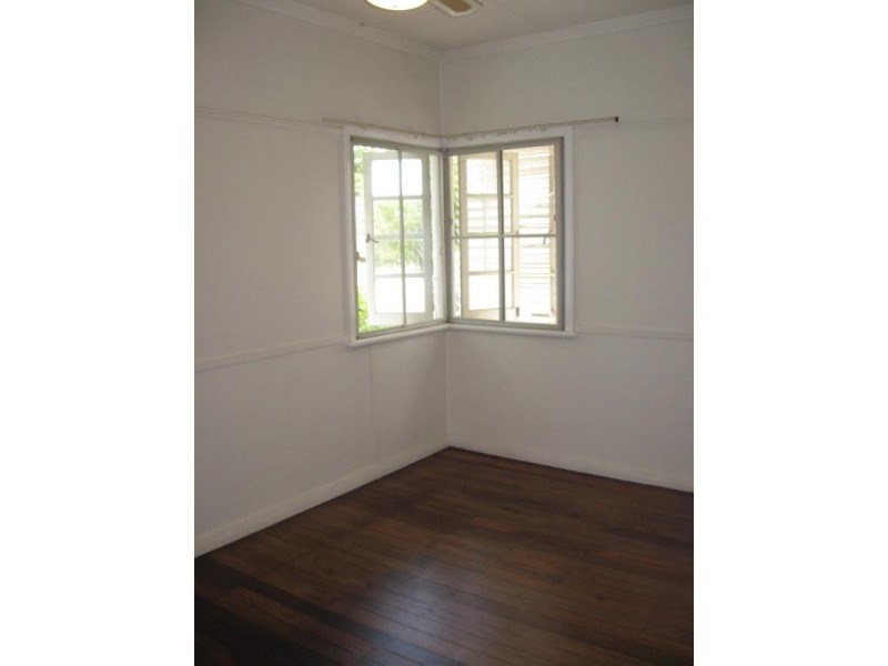 119 Clifford Road, Stafford Heights QLD 4053