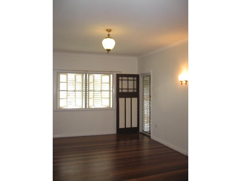 119 Clifford Road, Stafford Heights QLD 4053