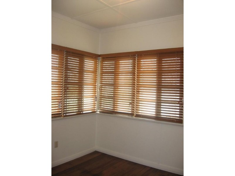 119 Clifford Road, Stafford Heights QLD 4053