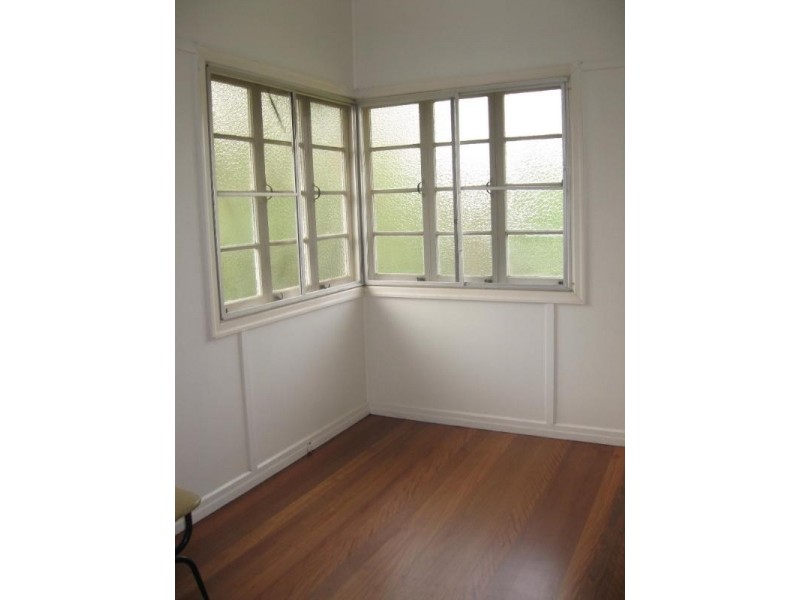 119 Clifford Road, Stafford Heights QLD 4053