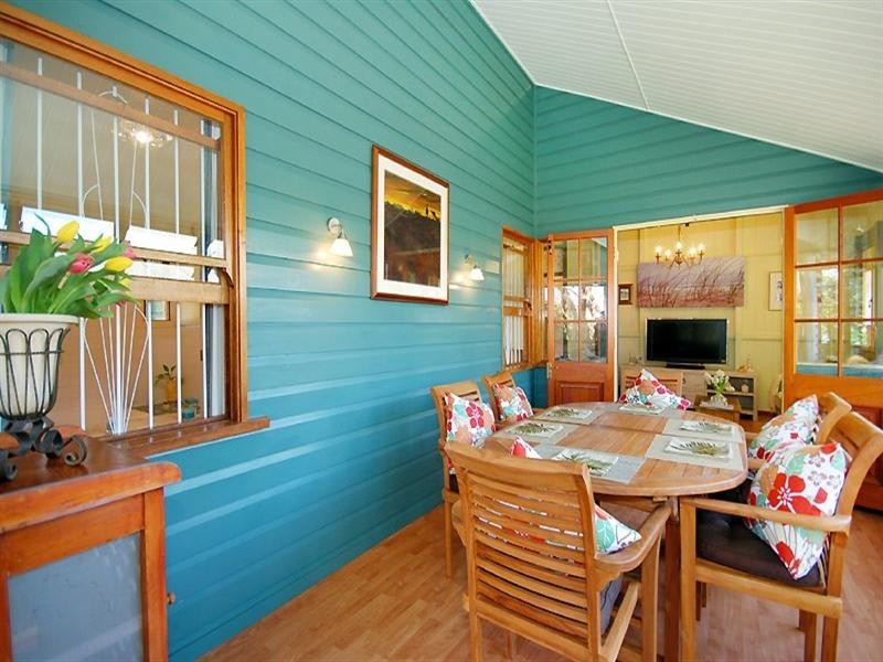 33 Sixth Avenue, Kedron QLD 4031