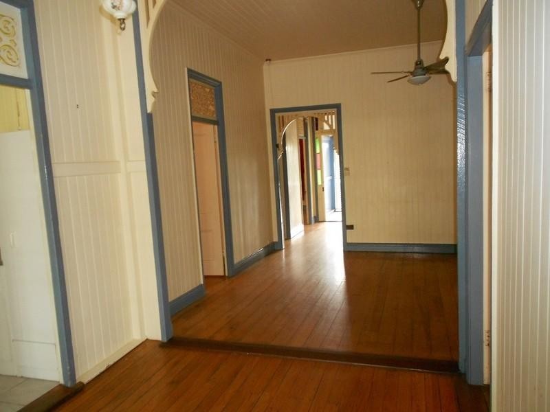 245 Hudson Road, Wooloowin QLD 4030