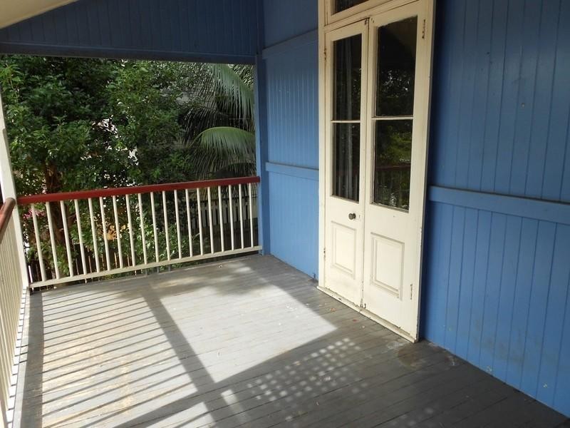 245 Hudson Road, Wooloowin QLD 4030