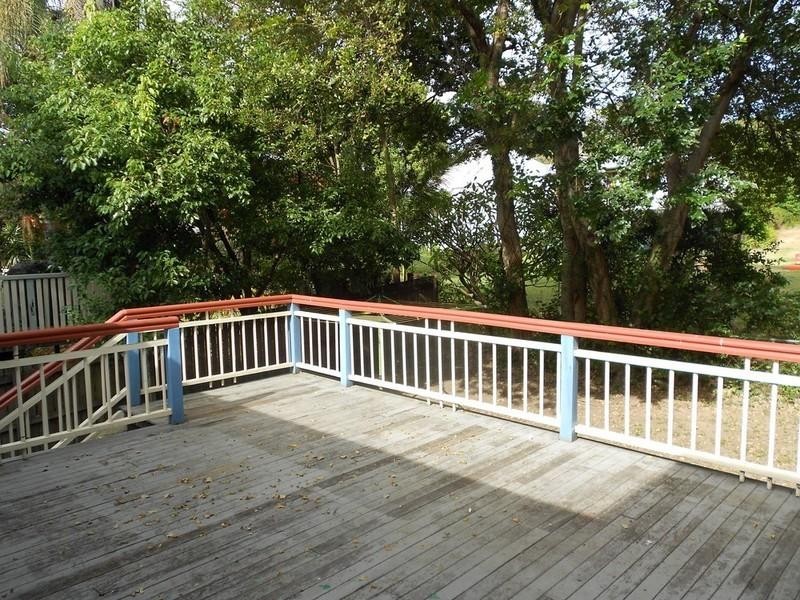 245 Hudson Road, Wooloowin QLD 4030