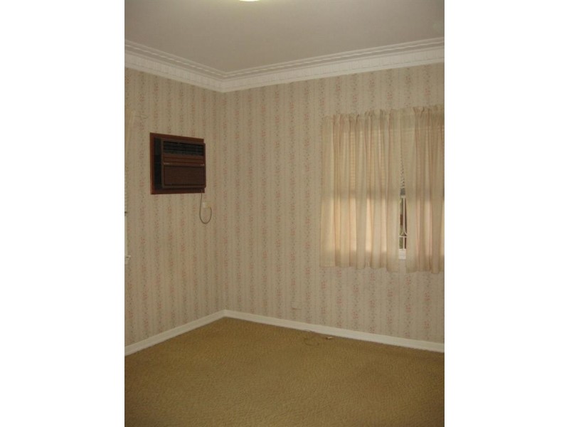 195 Shaw Road, Wavell Heights QLD 4012