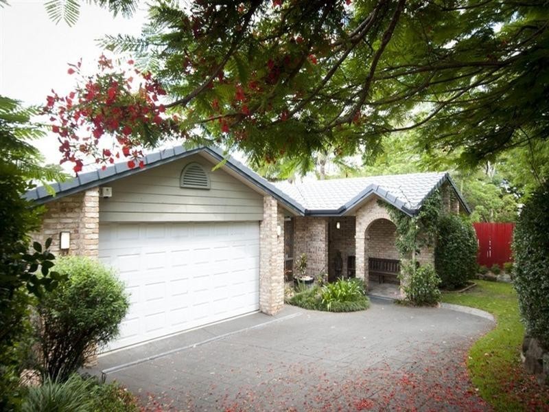 23 Brickfield Street, Windsor QLD 4030