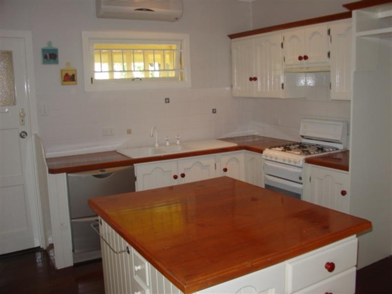 38 Leyton Street, Grange QLD 4051