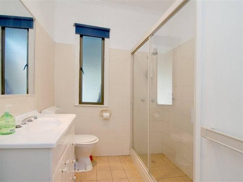 12 Allan Street, Kedron QLD 4031