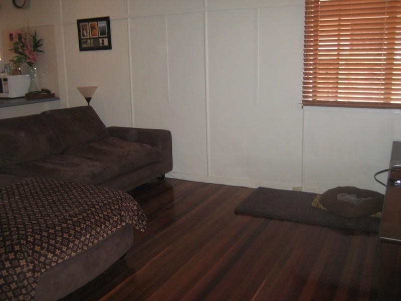 12 Allan Street, Kedron QLD 4031