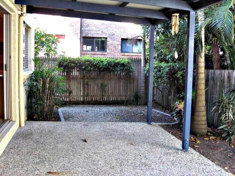 1/64 Adamson Street, Wooloowin QLD 4030