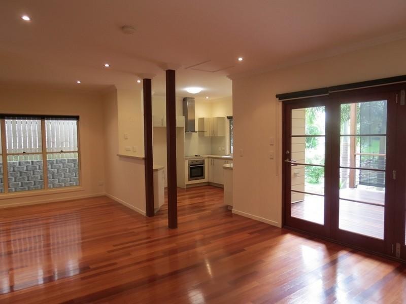 13 Rougham Street, Windsor QLD 4030