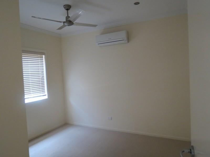 13 Rougham Street, Windsor QLD 4030