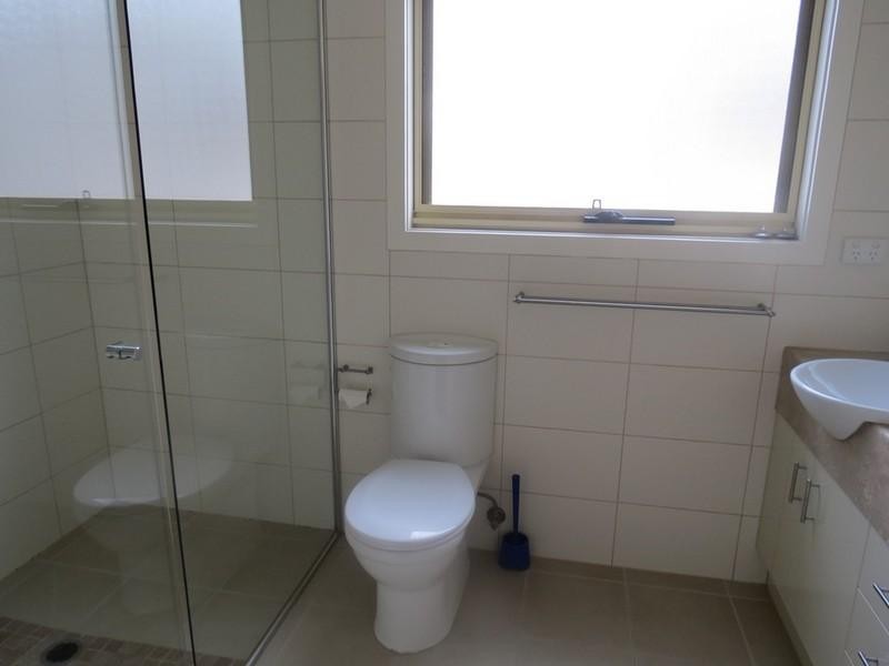 13 Rougham Street, Windsor QLD 4030