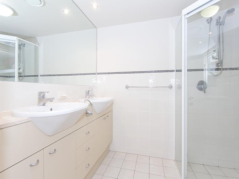 521/100 Bowen Terrace, Fortitude Valley QLD 4006