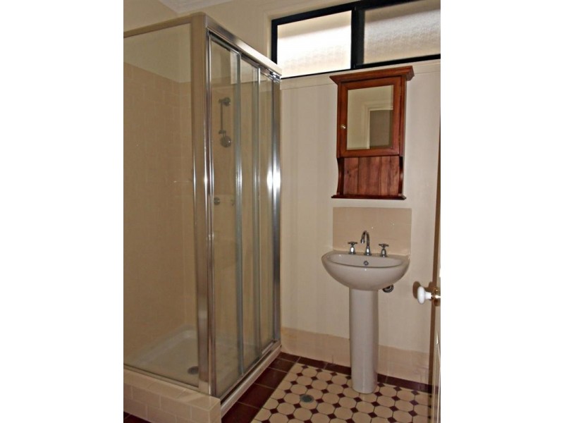 26 Twelfth Avenue, Kedron QLD 4031