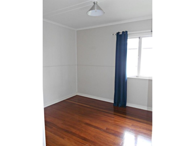 75 Eleventh Avenue, Kedron QLD 4031