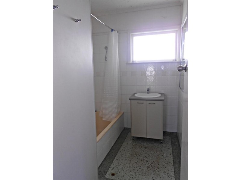 75 Eleventh Avenue, Kedron QLD 4031