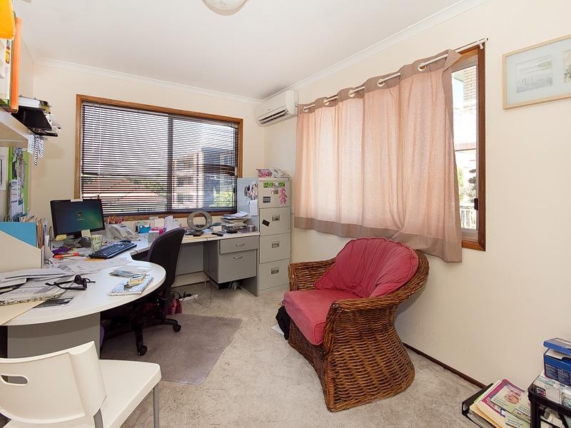 Greenslopes QLD 4120