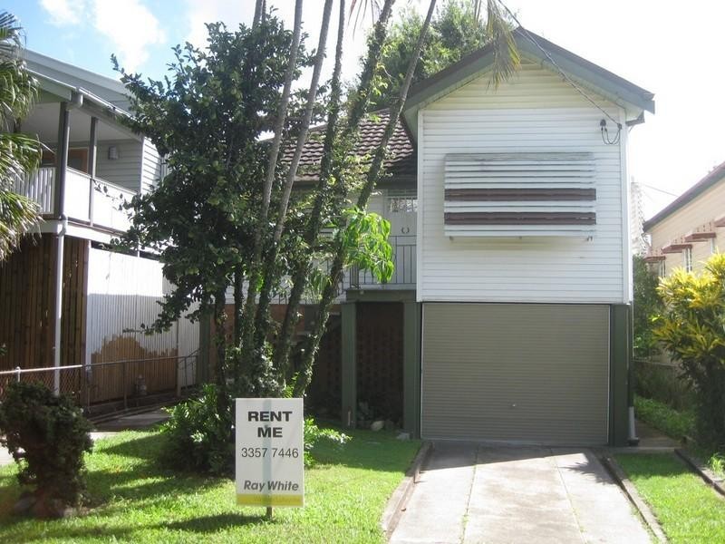 82 Bowen Street, Windsor QLD 4030