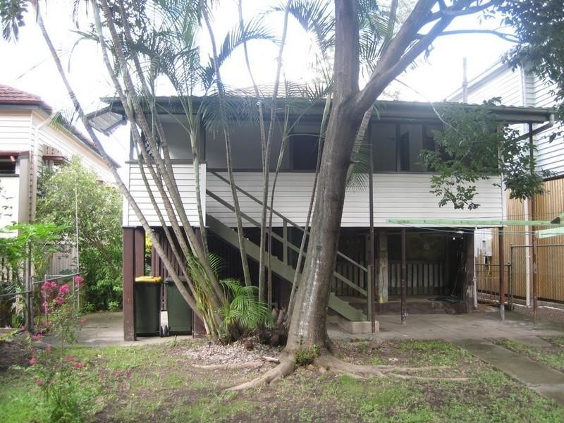 82 Bowen Street, Windsor QLD 4030