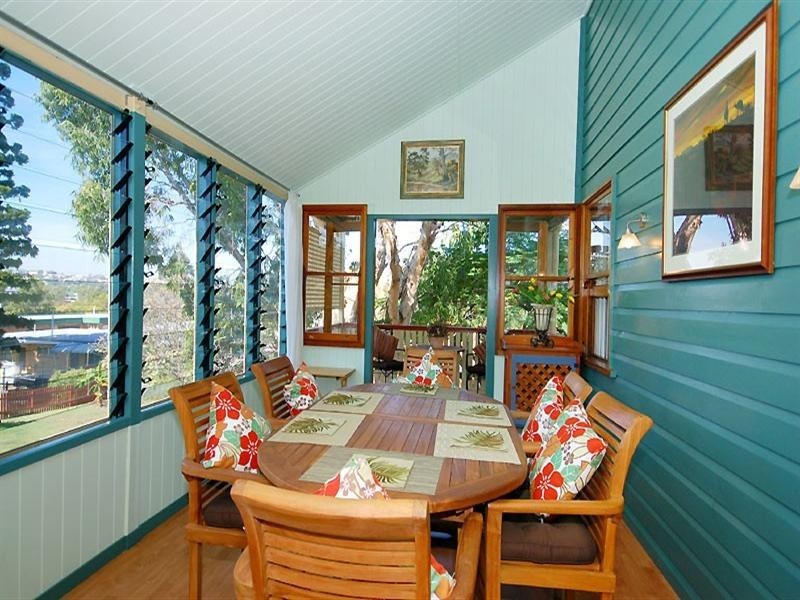 33 Sixth Avenue, Kedron QLD 4031